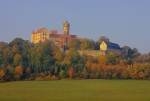 Ronneburg in Herbst (Bild: Steffen Remmel, 12.10.2008), Die HDR-Aufnahme entstand an einem späten Nachmittag im Herbst. 
